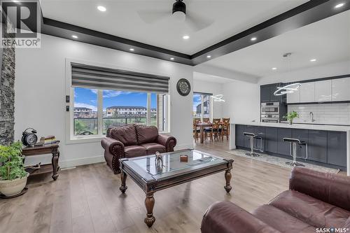 144 Forsey Avenue, Saskatoon, SK - Indoor Photo Showing Living Room
