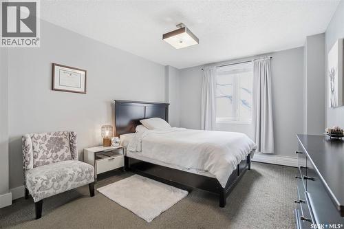 302 320 5Th Avenue N, Saskatoon, SK - Indoor Photo Showing Bedroom