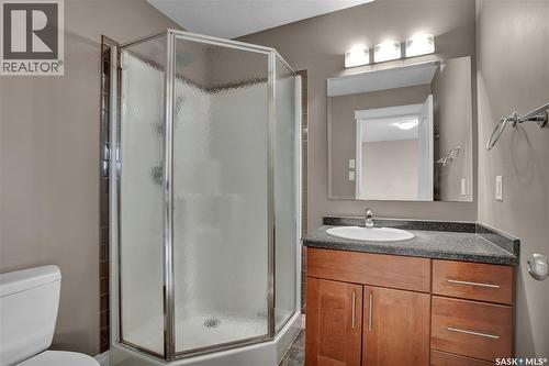 214 Cedar Place, Waldheim, SK - Indoor Photo Showing Bathroom