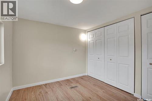7 321 Dunlop Street, Saskatoon, SK 