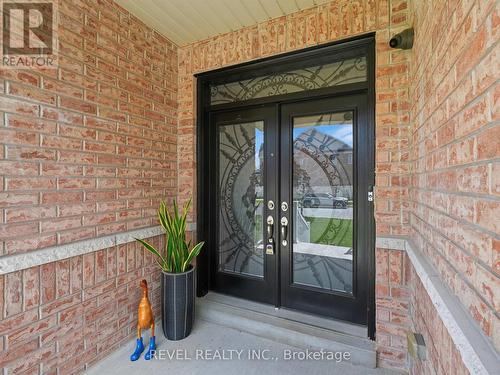 17 Mount Crescent, Essa, ON - 