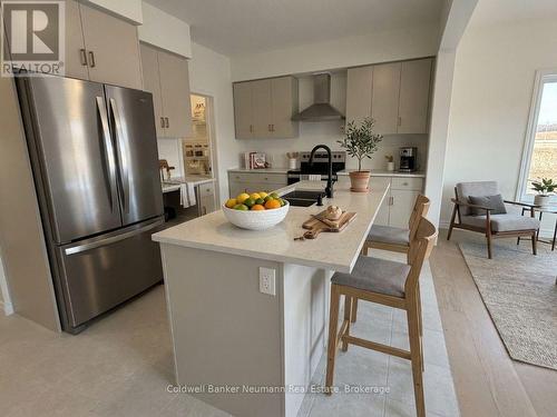 12 Cadence Common, Cambridge, ON - Indoor Photo Showing Kitchen