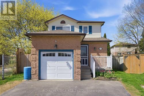 24 SUMMERLEA COURT  Clarington (Courtice), ON L1E 1B5