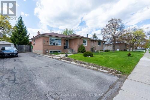 431 DELREX BOULEVARD  Halton Hills, ON L7G 4J1