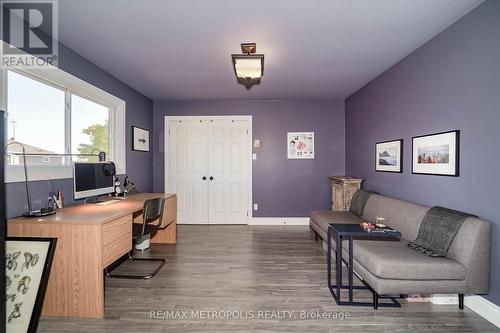 Bedrom 3 extended - 4392 Grassland Crescent, Mississauga, ON - Indoor Photo Showing Office