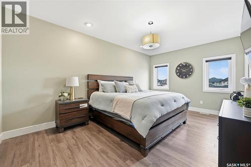 211 Burgess Bay, Saskatoon, SK - Indoor Photo Showing Bedroom