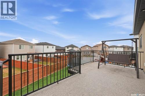 211 Burgess Bay, Saskatoon, SK - Outdoor With Exterior