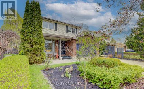 108 Clearwater Crescent, Waterloo, ON - Outdoor