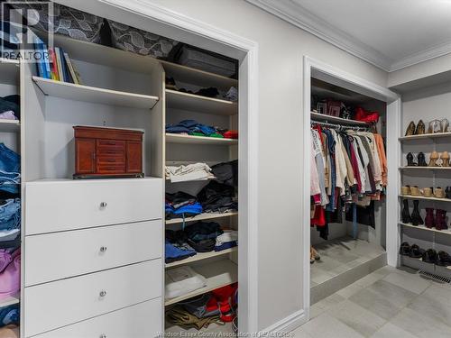 19050 Peninsula Street, Lakeshore, ON - Indoor With Storage