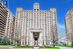 1106 - 9245 JANE STREET Vaughan, ON L6A 1H7