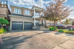44 ROBITAILLE DRIVE Brampton, ON L6R 0H6