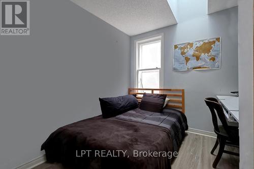 88 Norman Street, Ottawa, ON - Indoor Photo Showing Bedroom