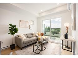 301 5398 207 STREET Surrey, BC V3A 2G1
