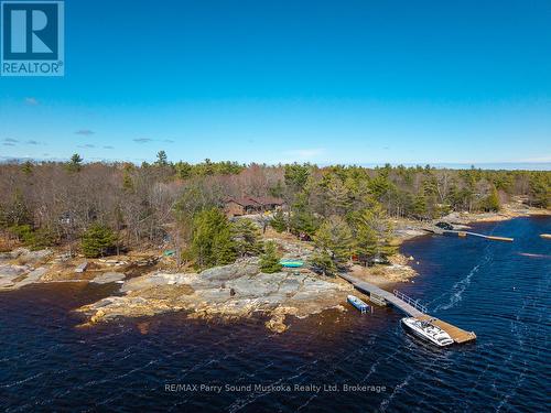 16 ISLAND 264C ISLAND  Carling, ON P0G 1G0