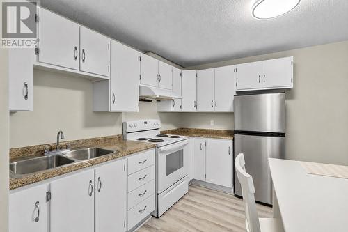 Apt Kitchen - 282 Frecker Drive, St. John'S, NL - Indoor Photo Showing Kitchen With Double Sink