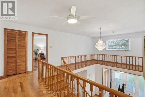 2127 Larabee Court, Burlington, ON - Indoor Photo Showing Other Room
