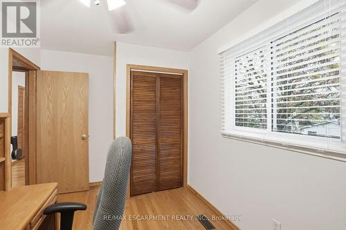2127 Larabee Court, Burlington, ON - Indoor Photo Showing Other Room