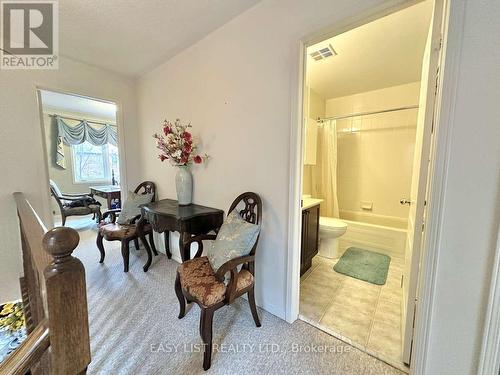 1104 Carding Mill Place, Mississauga, ON - Indoor Photo Showing Other Room