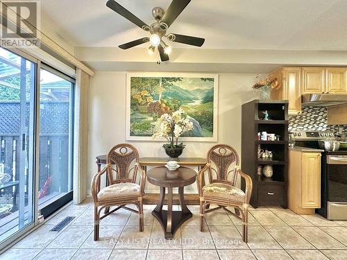 1104 Carding Mill Place, Mississauga, ON - Indoor