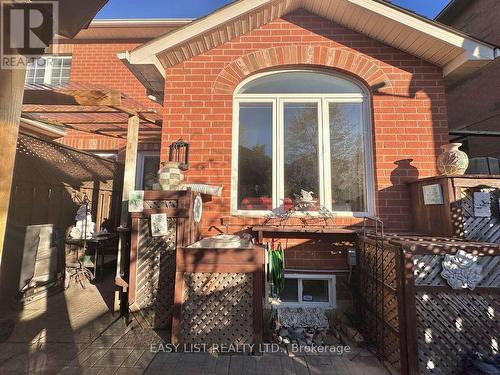 1104 Carding Mill Place, Mississauga, ON - Outdoor With Exterior