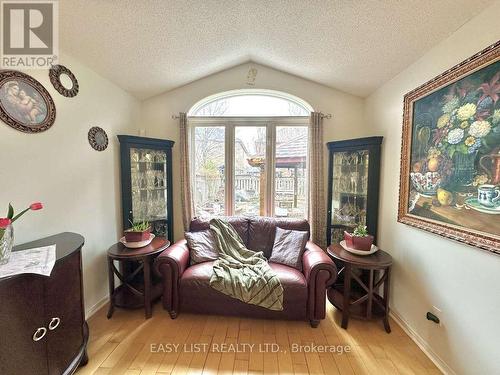 1104 Carding Mill Place, Mississauga, ON - Indoor Photo Showing Other Room