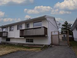 451 Simon Fraser Drive Thunder Bay, ON P7C 4Z9