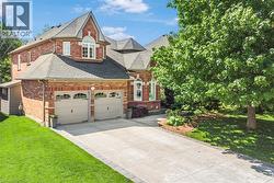 178 VALMONT Court Ancaster, ON L9G 5A1