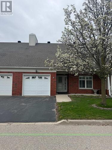 9 - 2705 KINGSWAY DRIVE  Kitchener, ON N2C 2T2