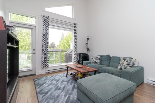 #309-938 Dunford Ave  Langford, BC V9B 2S3
