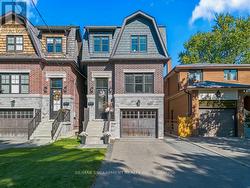 56 LABURNHAM AVENUE Toronto, ON M8W 1S7