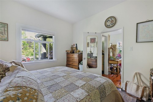 633 Prideaux St, Nanaimo, BC 