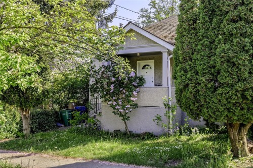 633 Prideaux St, Nanaimo, BC 