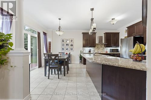 555 Kingsfield Loop, Oshawa, ON - Indoor