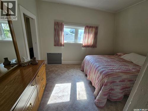 706 Main Street, Kipling, SK - Indoor Photo Showing Bedroom