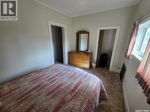 706 Main Street, Kipling, SK - Indoor Photo Showing Bedroom