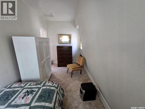 706 Main Street, Kipling, SK - Indoor Photo Showing Bedroom