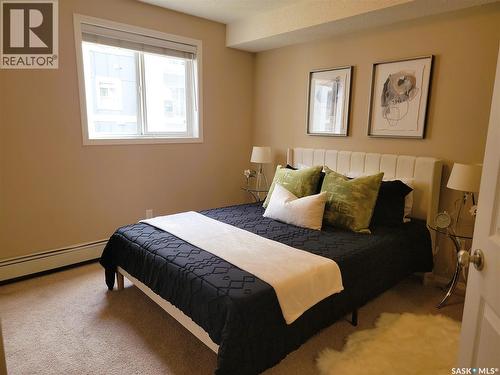 204 303 Lowe Road, Saskatoon, SK - Indoor Photo Showing Bedroom