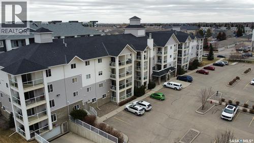 204 303 Lowe Road, Saskatoon, SK - Outdoor