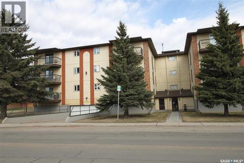 104 2013 Arlington AVENUE  Saskatoon, SK S7J 2H6