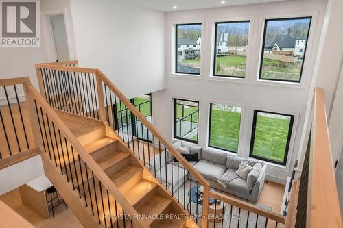 Catwalk view - 4108 Fallingbrook Road, London South (South V), ON - Indoor Photo Showing Other Room