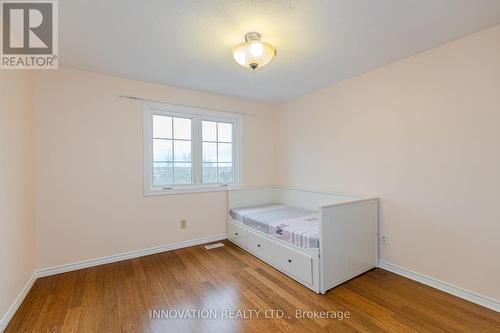152 Mccurdy Drive E, Ottawa, ON - Indoor