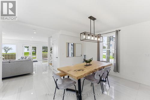 616 Lakeshore Road, Fort Erie (Lakeshore), ON - Indoor Photo Showing Dining Room