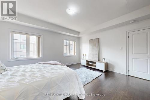 9 Lyle Way E, Brampton, ON - Indoor Photo Showing Bedroom