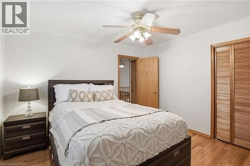 2127 Larabee Court, Burlington, ON - Indoor Photo Showing Bedroom