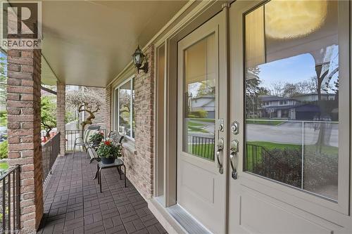 2127 Larabee Court, Burlington, ON - Outdoor With Exterior