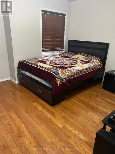 4332 Guildwood Way, Mississauga, ON - Indoor Photo Showing Bedroom