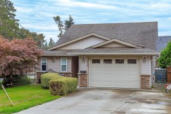 1914 Maple Ave SOUTHSooke, BC V9Z 0N9