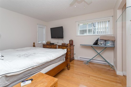 1914 Maple Ave South, Sooke, BC 