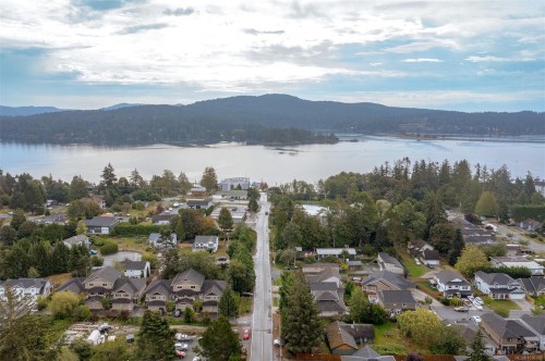 1914 Maple Ave South, Sooke, BC 