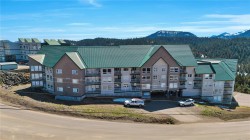 407-1201 Henry Rd Courtenay, BC V9J 1L0